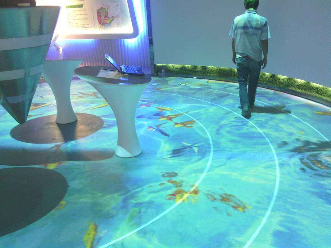 地面互動(dòng)投影